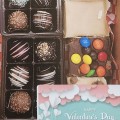 Gift Boxes & Party Favors
